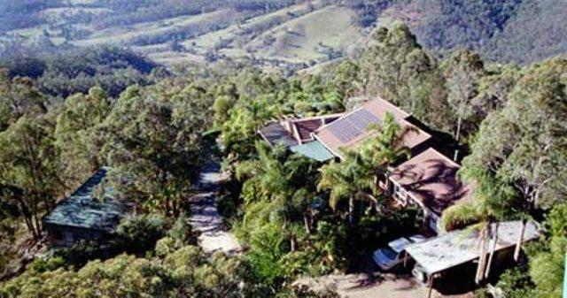 Hillside Country Retreat Bed & Breakfast โกลด์โคสต์ ภายนอก รูปภาพ