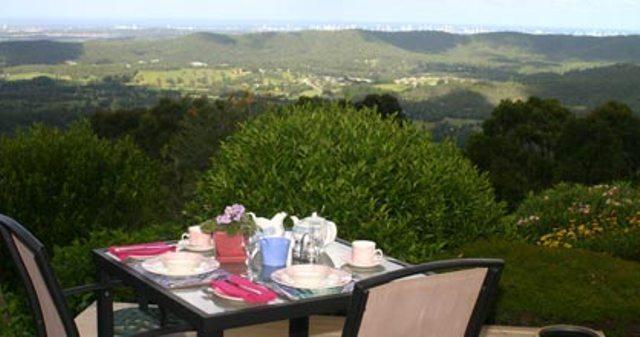Hillside Country Retreat Bed & Breakfast โกลด์โคสต์ ภายนอก รูปภาพ